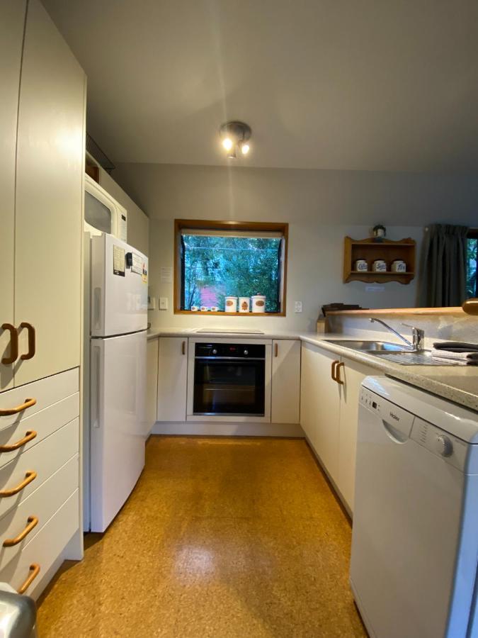 20B Alpine Ave Villa Ханмер Спрингс Екстериор снимка